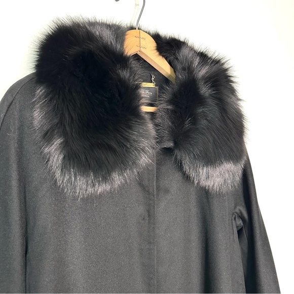 Belle Fare | Black Fox Fur Collar and Cuffs Cashmere Blend Wool Coat Size Large - Picture 5 of 10